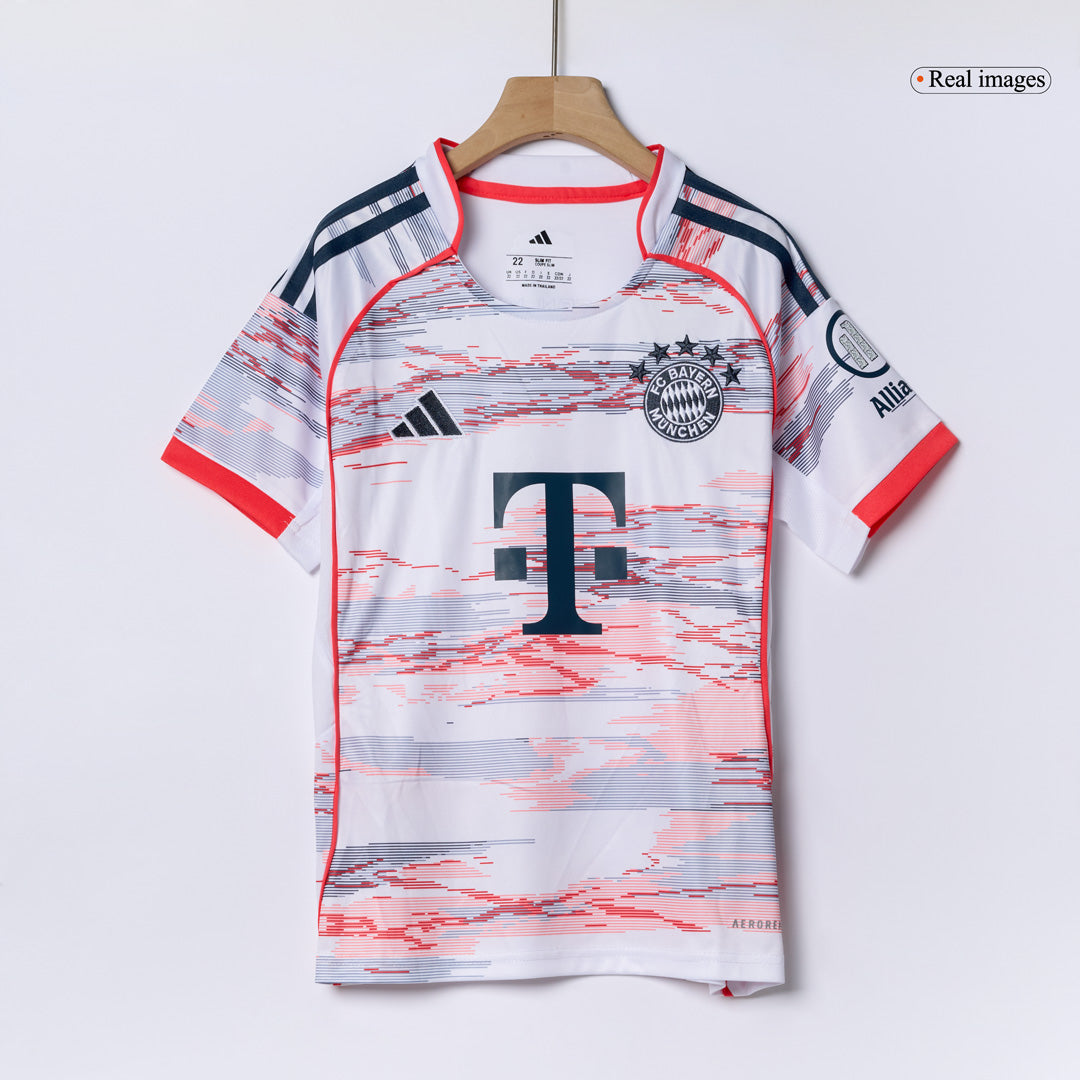 Bayern Munich Kinder Trikot Komplett-Set Auswärts 2025/26 – Bild 14