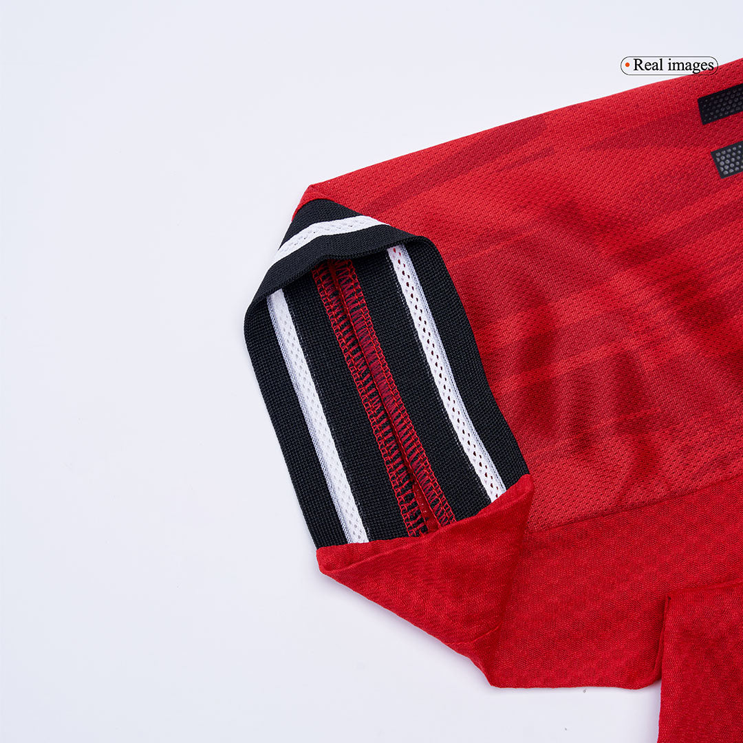 ManU Maglia Versione Giocatore Home 2025/26 ŠEŠKO #30 Slim Fit