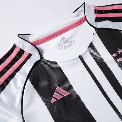 Ensemble Maillot Enfant Juventus Domicile 2025/26