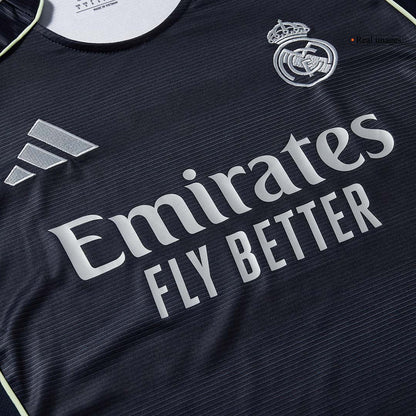 Kit Trasferta Los Blancos 2025/26 [PREMIUM]